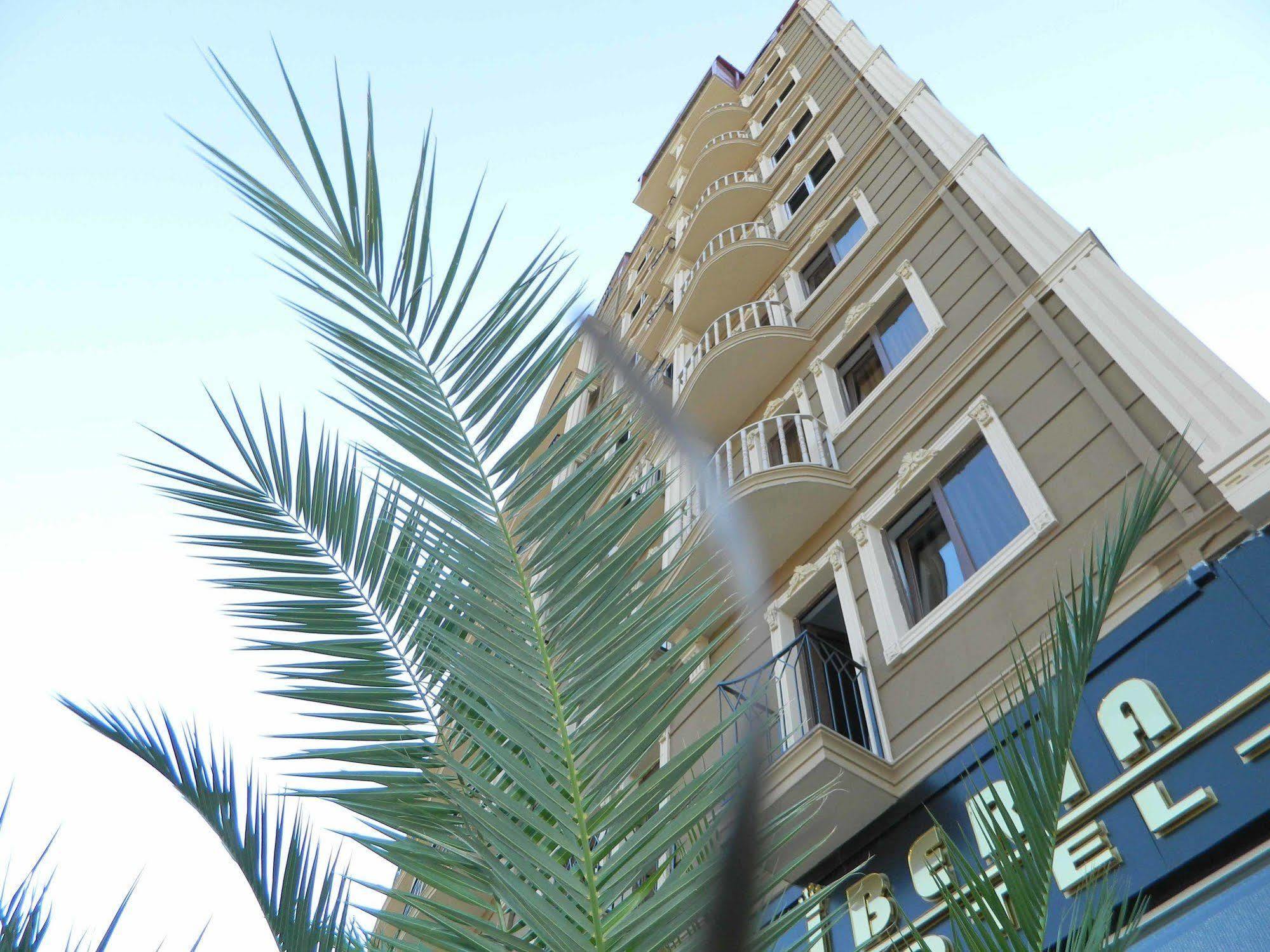Hotel Iberia Batumi Exterior foto